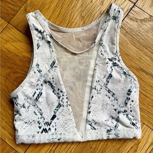 Varley White Snakeskin Print V Crop/Sports Bra, Size XS, VGUC
